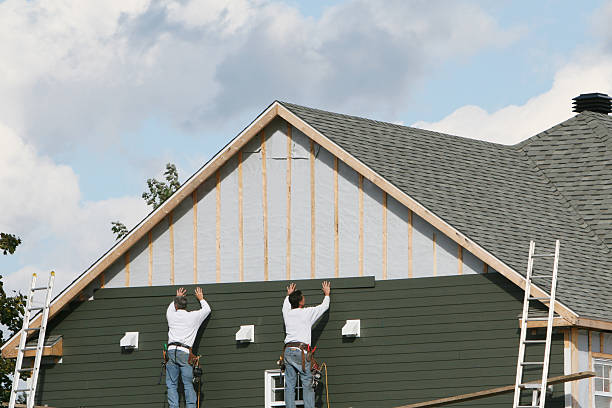 Professional Vinyl Siding technician working in West Milton, OH